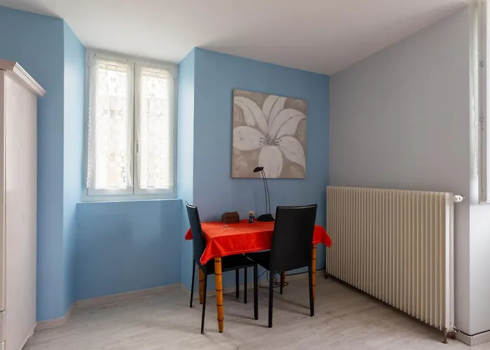 D'hotes Ticounat